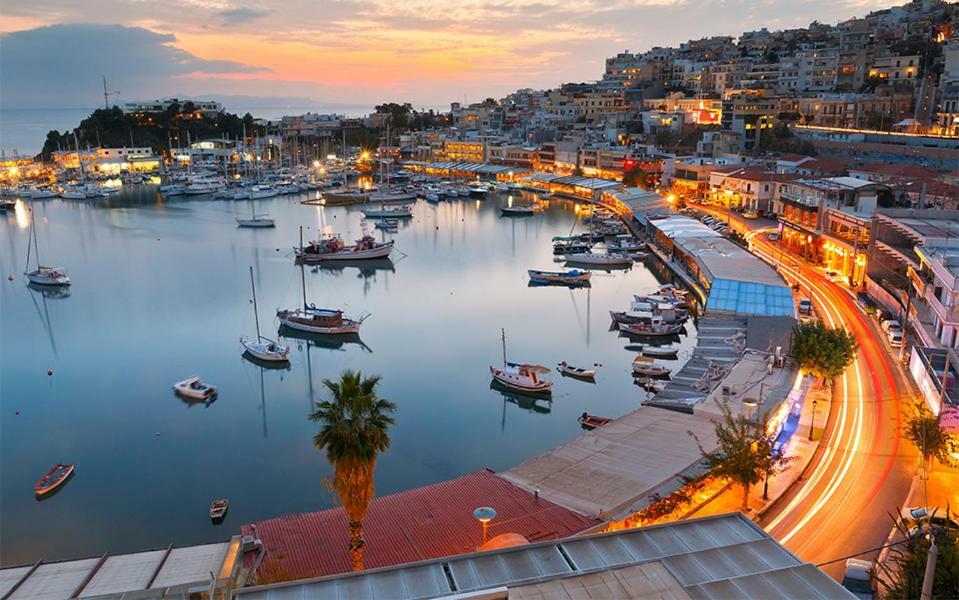 7th Floor Stunning View Penthouse In Apartment Piraeus