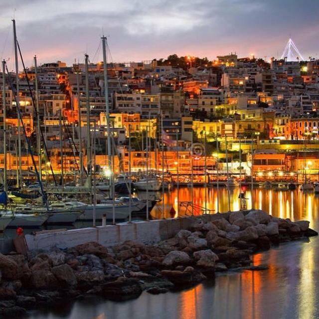 7th Floor Stunning View Penthouse In Apartment Piraeus